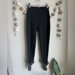 Beyond Yoga Geometric Black Leggings